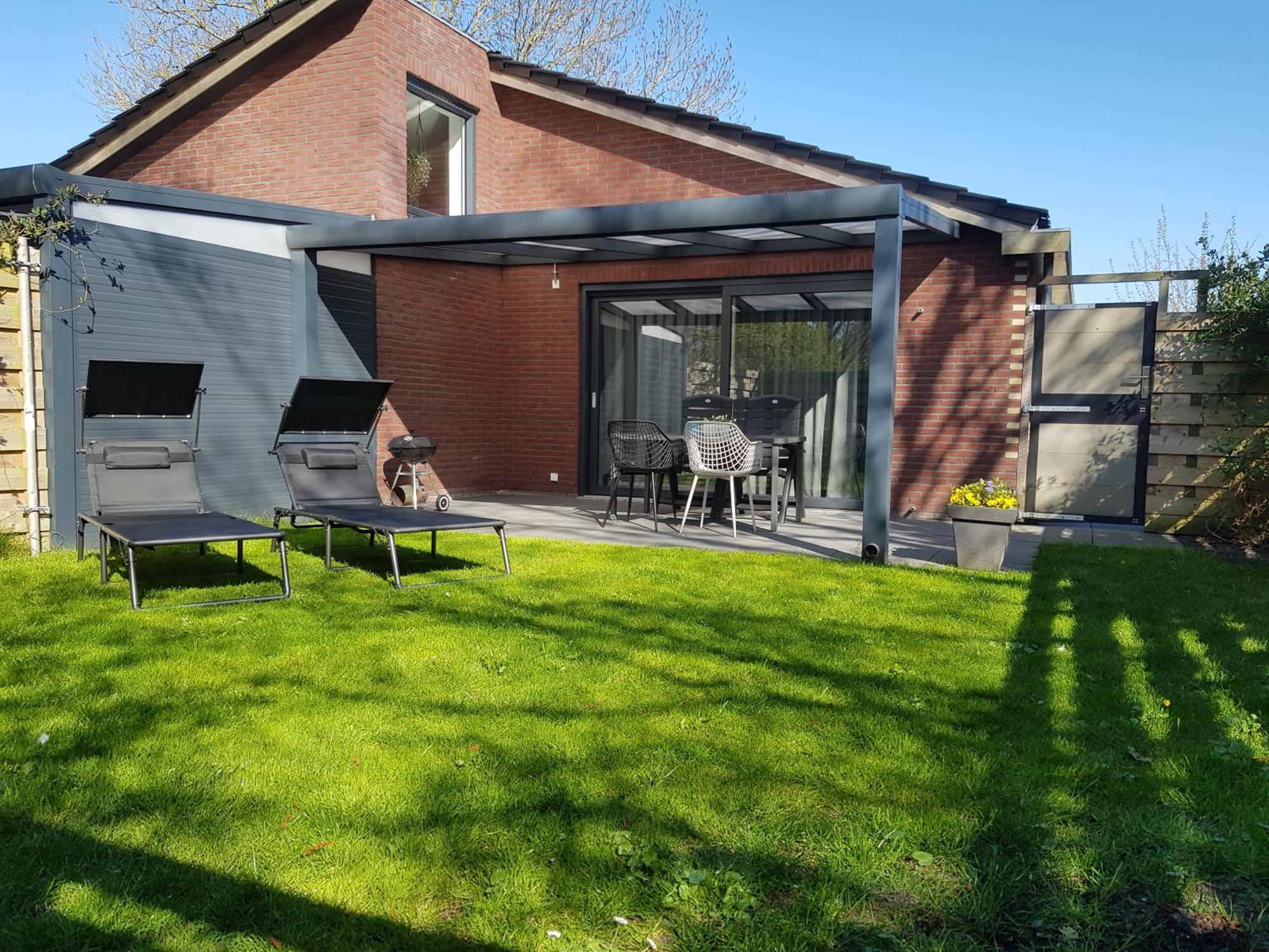 Luxe Zomerwoning Met Omheinde Tuin Voor Hond En Kinderen Dirkshorn Exterior foto